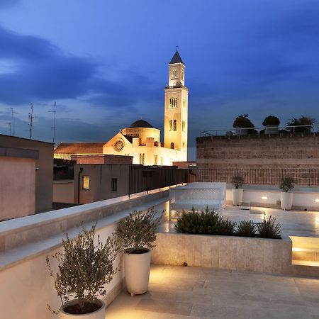 Palazzo Calo Aparthotel Bari Bagian luar foto