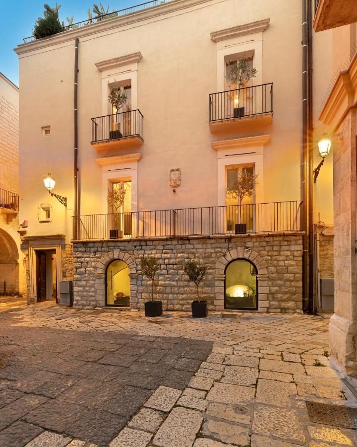 Palazzo Calo Aparthotel Bari Bagian luar foto