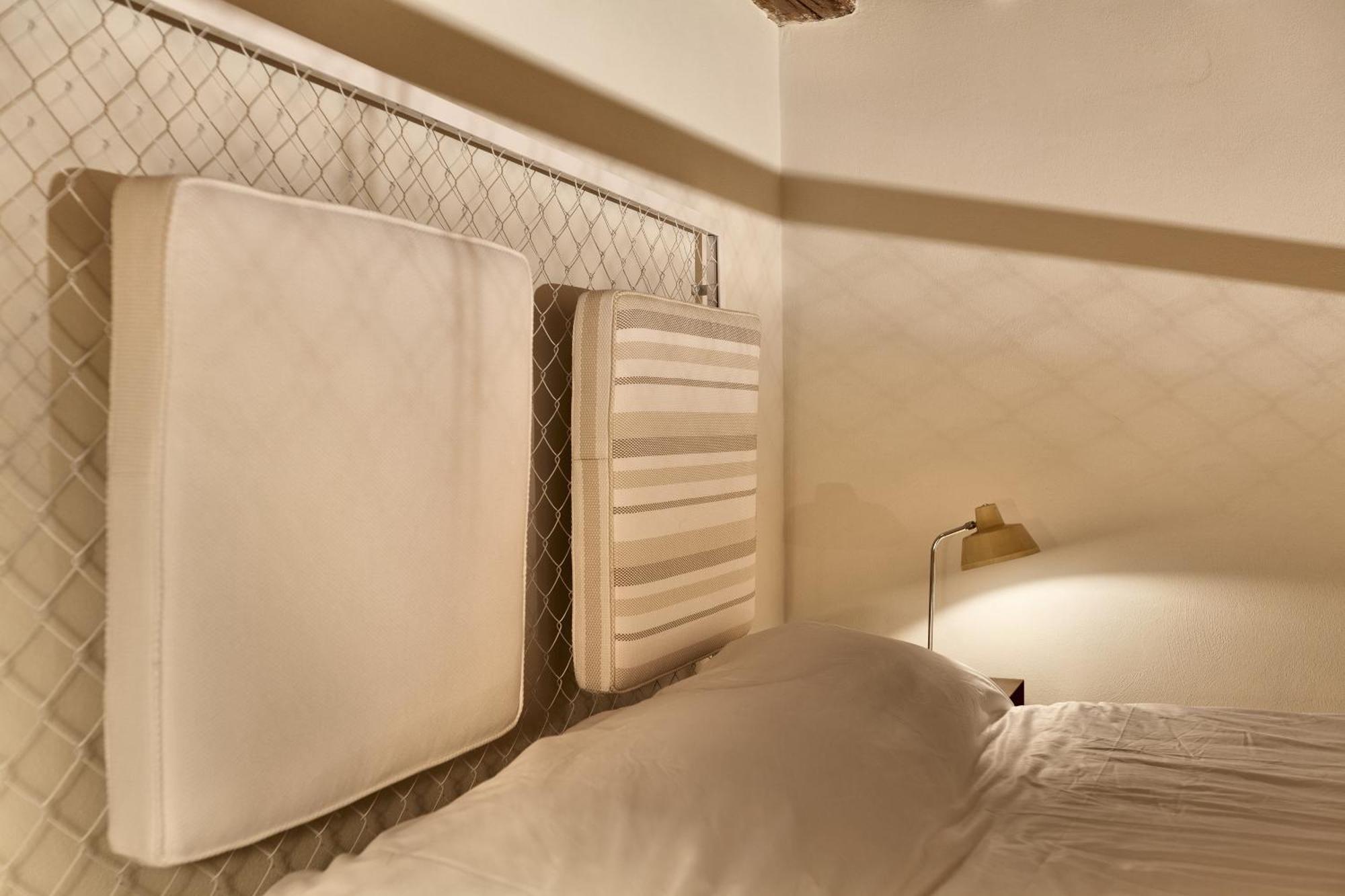 Palazzo Calo Aparthotel Bari Bagian luar foto