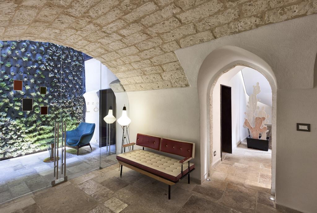 Palazzo Calo Aparthotel Bari Bagian luar foto