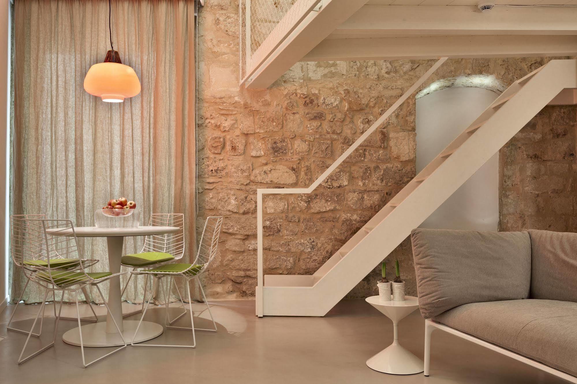 Palazzo Calo Aparthotel Bari Bagian luar foto