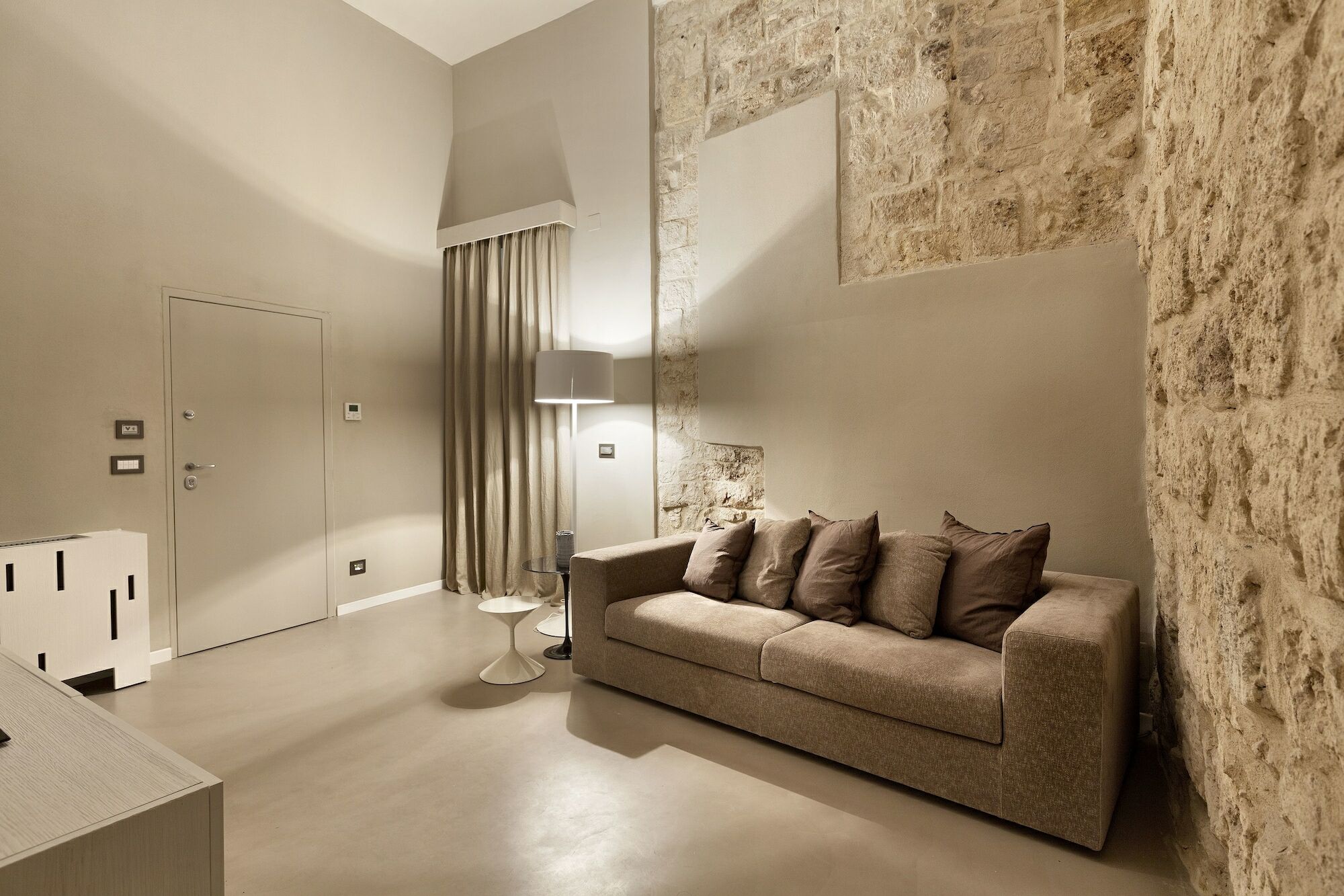Palazzo Calo Aparthotel Bari Bagian luar foto